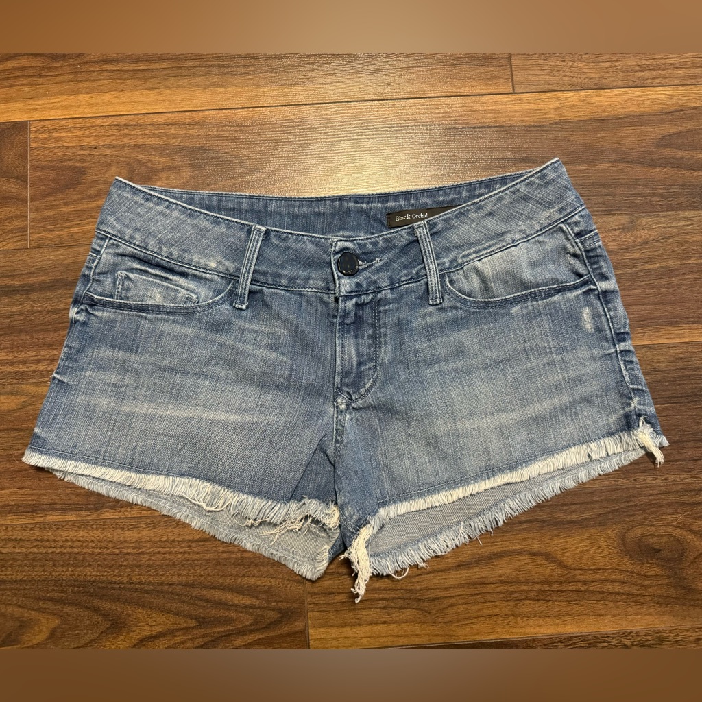 Black Orchid Women’s Jeans Shorts (Size 27)